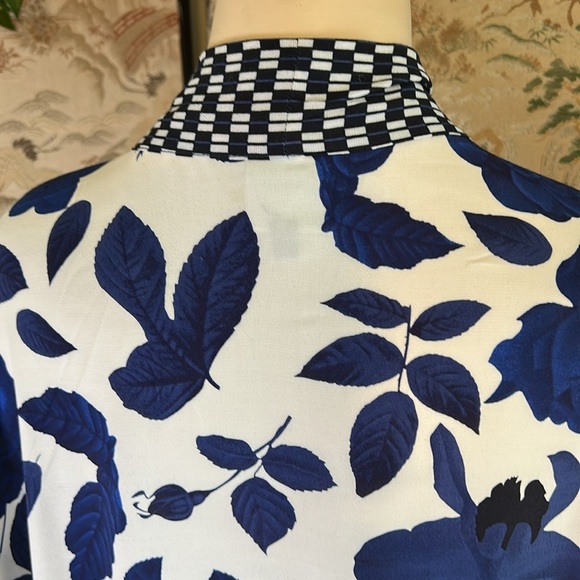 CABI BOTANICAL KIMONO STYLE TOPPER COVER UP BLUE/WHITE FLORAL PRINT SZ M/L - Picture 6 of 14